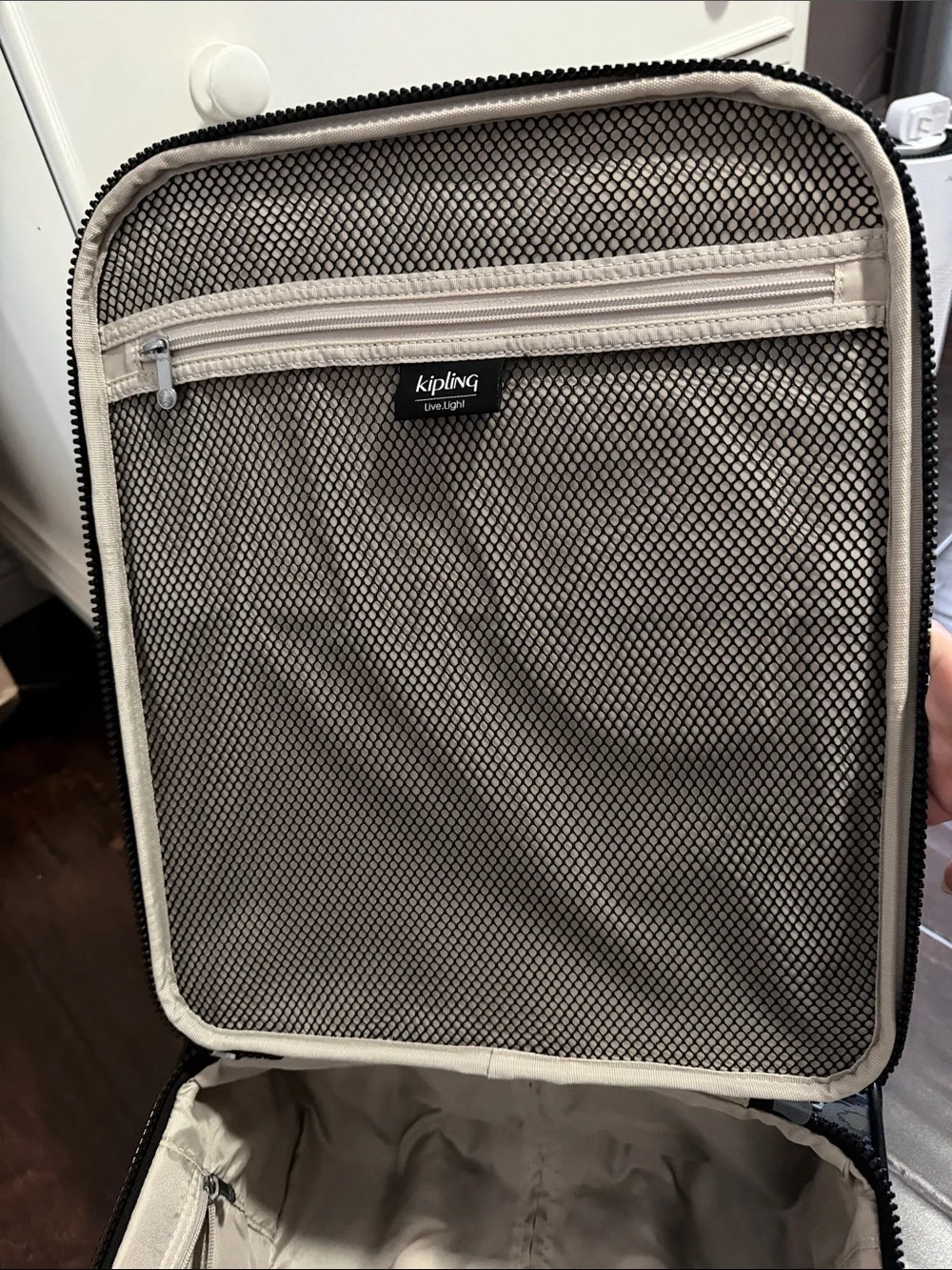 Kipling Blue, Olive & Black Patterned Spinner Carry-On